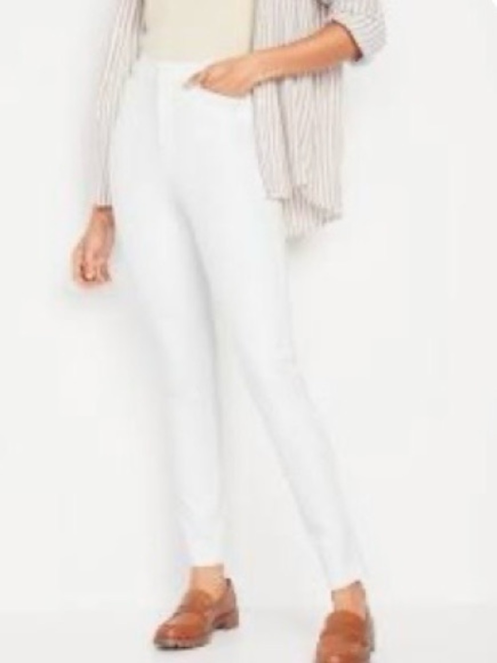 Old Navy White pixie pant - Women's High-Rise